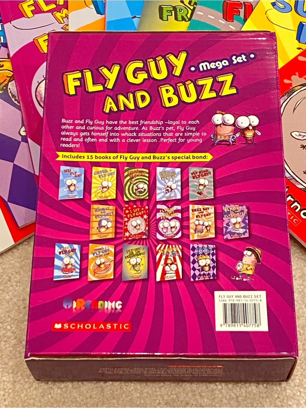 Scholastic Fly Guy and Buzz Mega Set